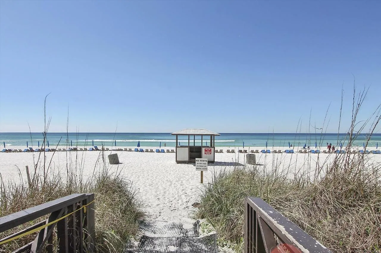 Shores Of Panama 630-1Bdbunks, Sleeps 6, Beach Front! Free Fun! Reserved Parking Space Condo Panama City Beach Apartment