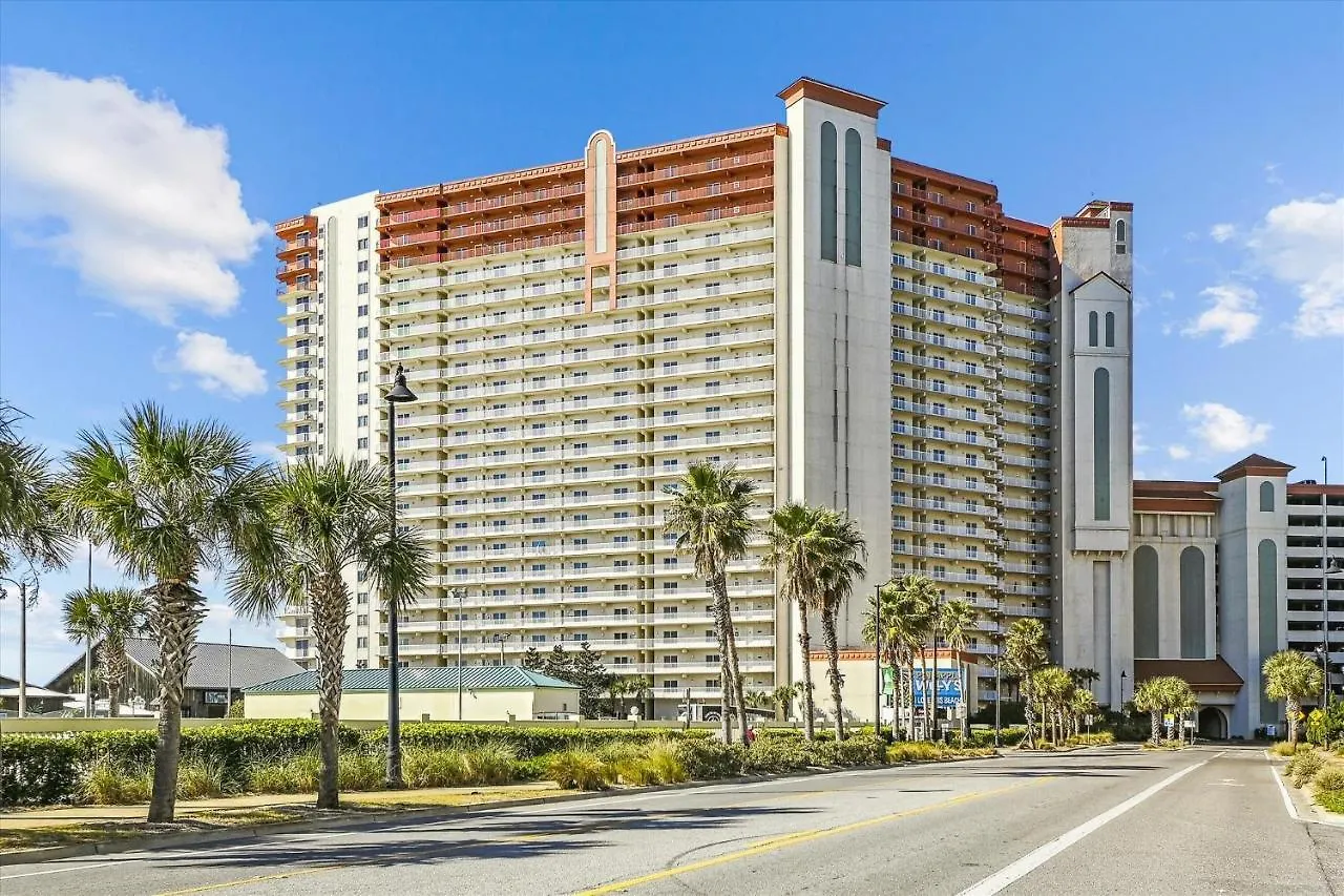 Apartment Shores Of Panama 630-1Bdbunks, Sleeps 6, Beach Front! Free Fun! Reserved Parking Space Condo Panama City Beach