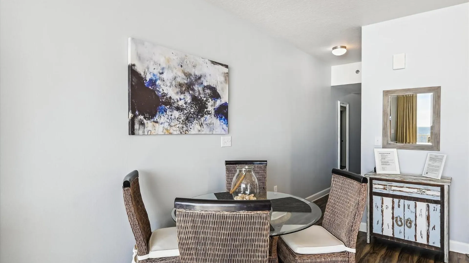 Shores Of Panama 630-1Bdbunks, Sleeps 6, Beach Front! Free Fun! Reserved Parking Space Condo Panama City Beach United States